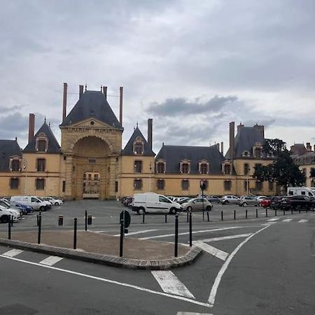 Fontainebleau Hypercentre Place D'Armes 2 Chambres Esterno foto
